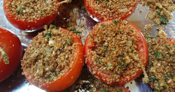 Gefüllte Tomaten mit Couscous