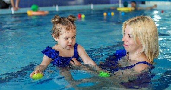 Kleinkindschwimmen | 2  - 4 Jahre | Oberföhring