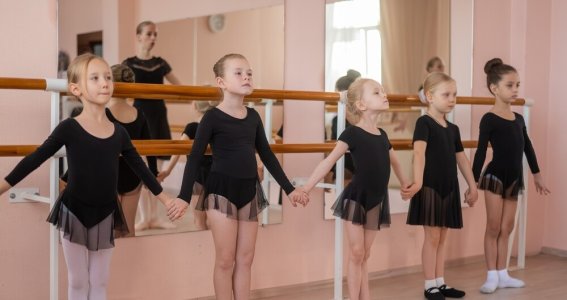 Tanzkurs: Miniballett | 3  - 5 Jahre | Schwabing-West