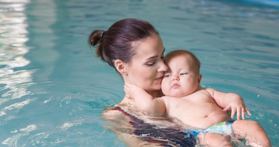 Babyschwimmen | 6 Monate - 1 Jahr | Remscheid