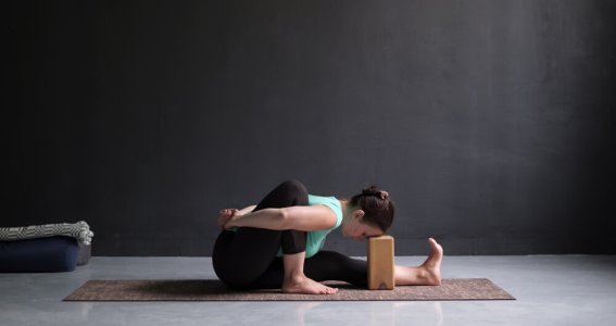 Yogakurs: Yin Yoga | Erwachsene | Kareth