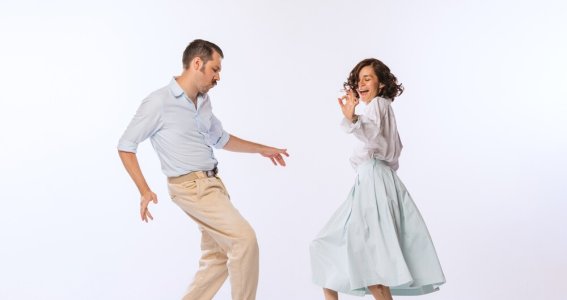 Tanzkurs: Lindy Hop (Mittelstufe) | Erwachsene | Innenstadt