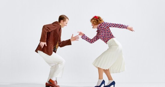 Tanzkurs: West Coast Swing (Mittelstufe) | Erwachsene | Innenstadt