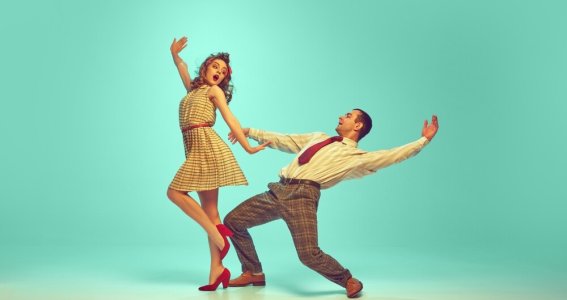 Tanzworkshop: West Coast Swing "Hip Catch" | Erwachsene | Innenstadt