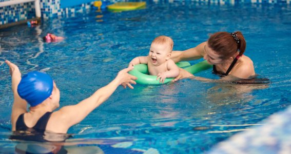 Baby & Kleinkindschwimmen | 1  - 1.5 Jahre | Oberföhring