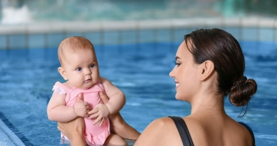 Osterferien: Babyschwimmen  | 2  - 6 Monate | Pasing-Obermenzing