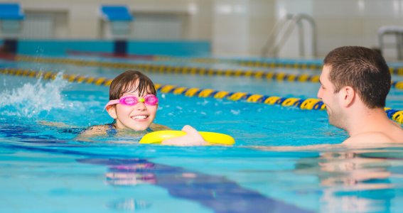 Privater Anfängerschwimmkurs mit Abholservice  | 4  - 12 Jahre | Bogenhausen